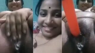 Kamababa Aunty masturbating with a sex toy